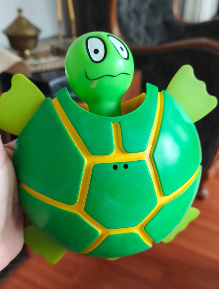 Renkli Yeşil Kaplumbağa Su Oyuncağı - Görsel 4