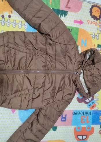 Kahverengi Kapüşonlu erkek Çocuk Kışlık Mont