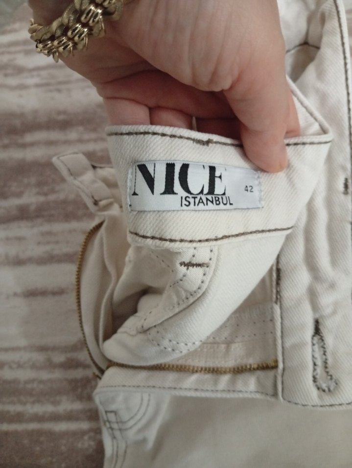 Detaylı Kot Pantolon - Görsel 4