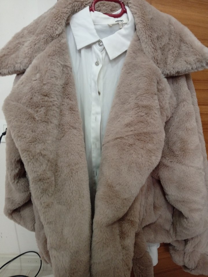 Kadın Bej Midi Boy Kürk Detaylı Kaban - Görsel 4