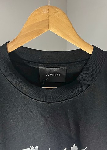 m Beden Amiri T-Shirt (Medium)