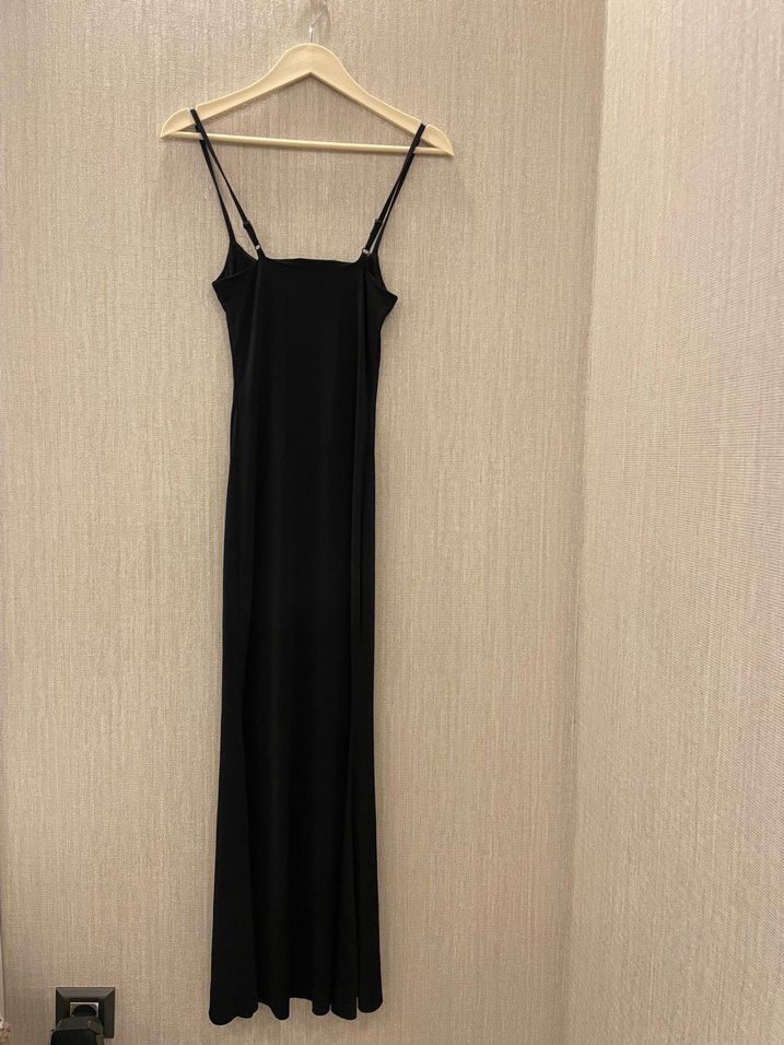 Siyah İnce Askılı Uzun Elbise - Görsel 2