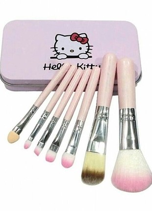 Hello Kitty 7li özel teneke kutulu fırça seti 
