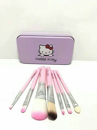 Hello Kitty 7li özel teneke kutulu fırça seti 