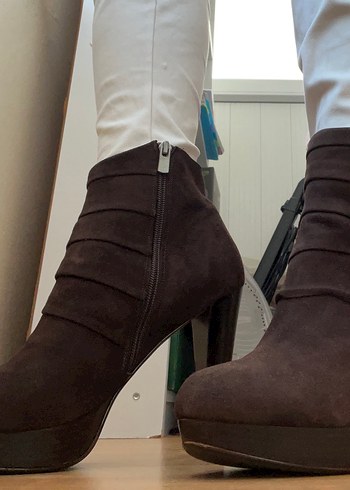 40 Beden Kahverengi Süet Stiletto Topuklu Kadın Bot