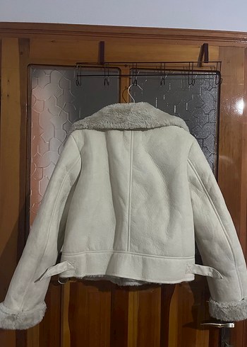 Stradivarius Bej Süet Kadın Kürklü Ceket