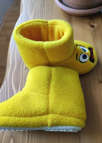 Diğer Nakışlı Sarı Kız Çocuk Polar Terlik