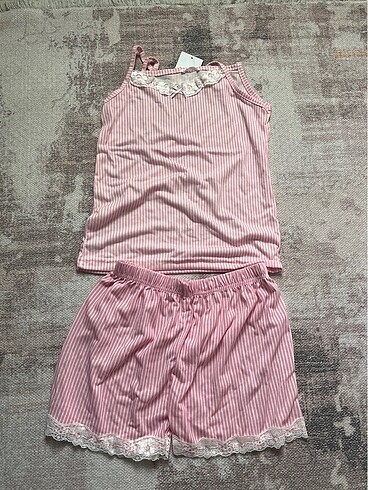 Pijama takımı