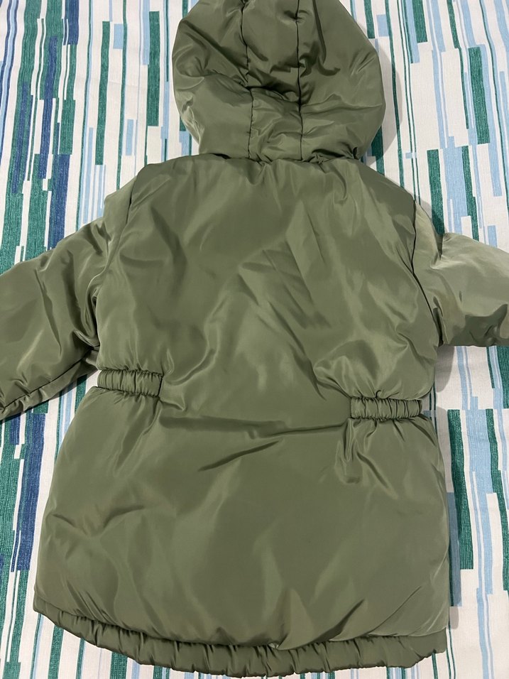 Kız Çocuk Yeşil Kapüşonlu Kürklü Mont - Görsel 2