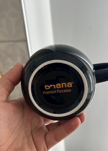 Siyah Taç Kapaklı Mr Right Kupa - Görsel 2