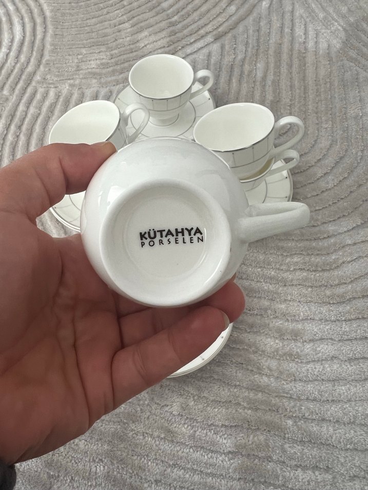 Gri detaylı beyaz kahve fincan seti - Görsel 3