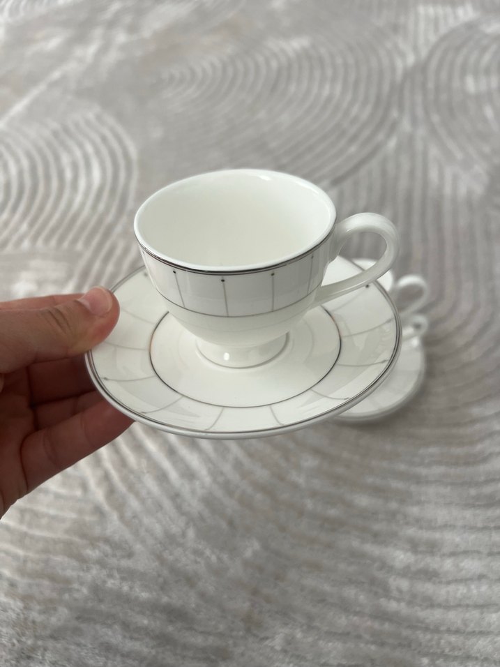 Gri detaylı beyaz kahve fincan seti - Görsel 2
