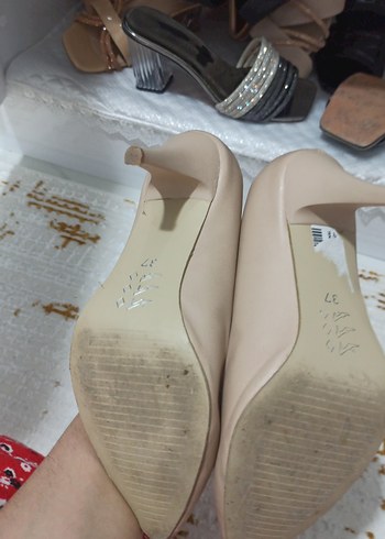 37 Beden Bej Tokalı Stiletto Topuklu Kadın Ayakkabı