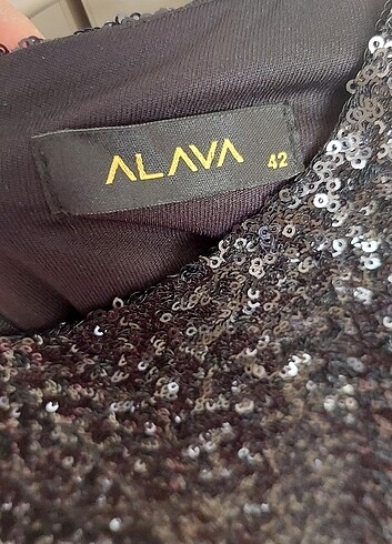 Abiye Etek Üstü Pullu Bluz - Görsel 3