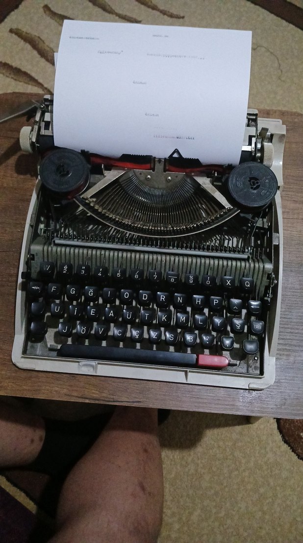 Olympia Traveller C Beyaz Daktilo - Görsel 3