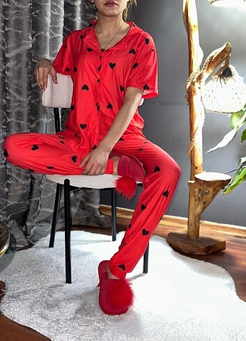 Birinci kalite sıfır yumuşak süet pijama takımı 
