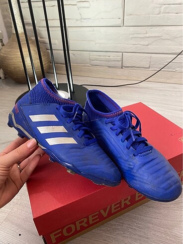 33 Beden adidas çocuk krampon