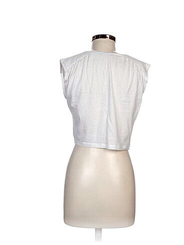 xs Beden Zara T-shirt %70 İndirimli.