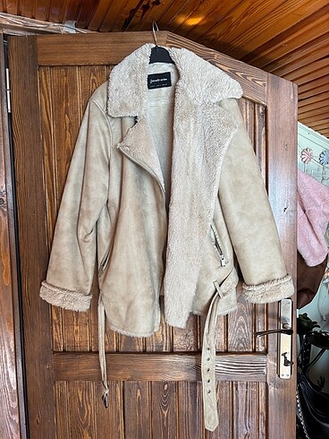Stradivarius Kürklü ceket