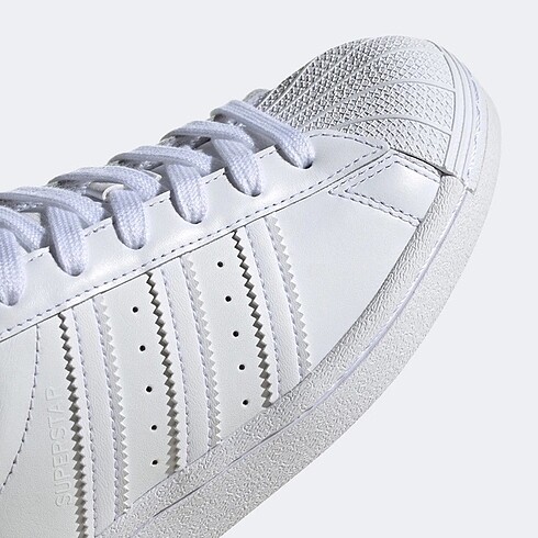 38 Beden beyaz Renk Adidas Superstar W