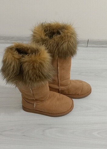 38 numara taba renk UGG bot