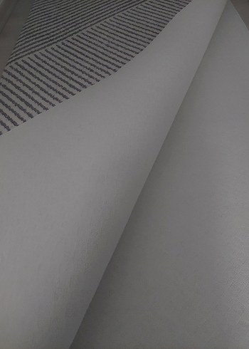 Gri Çizgili Çağdaş Halı - Görsel 3