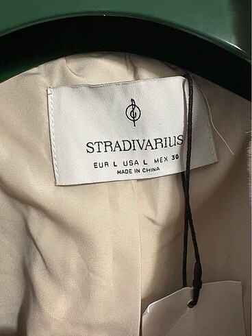 l Beden Stradivarius Peluş Ceket