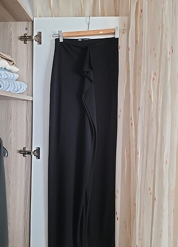 Zara Yırtmaçlı etek
