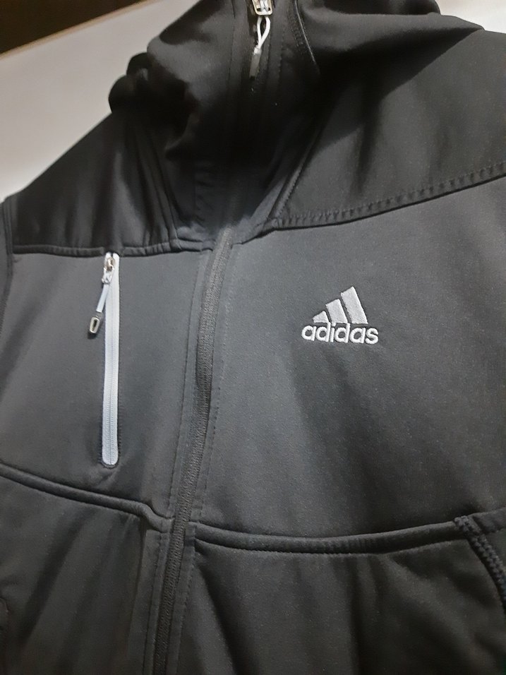 Adidas Siyah Fermuarlı Kapüşonlu Ceket - Görsel 3
