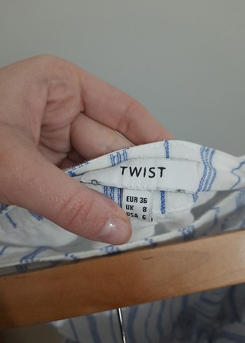 Beyaz Çizgili keten takım - Görsel 5