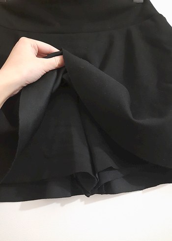 Kadın Siyah Piliseli Mini Etek - Görsel 2