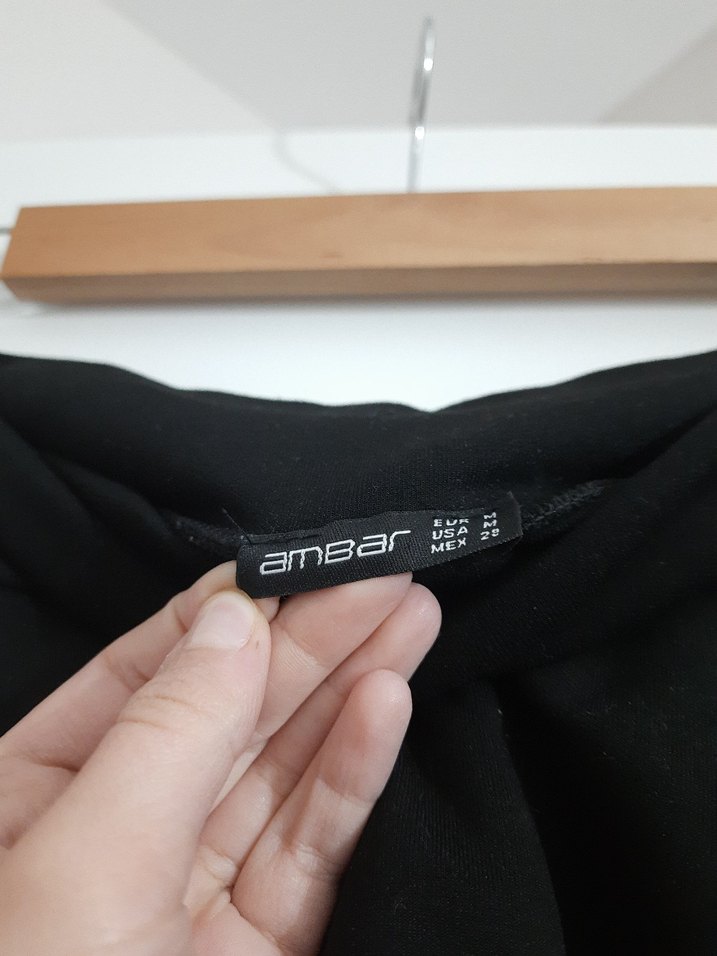 Kadın Siyah Piliseli Mini Etek - Görsel 3