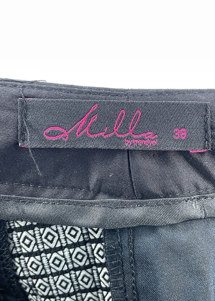 Trendyol & Milla Düz Kesim %70 İndirimli. - Görsel 4