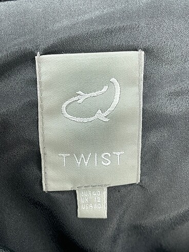 40 Beden siyah Renk Twist Yelek %70 İndirimli.