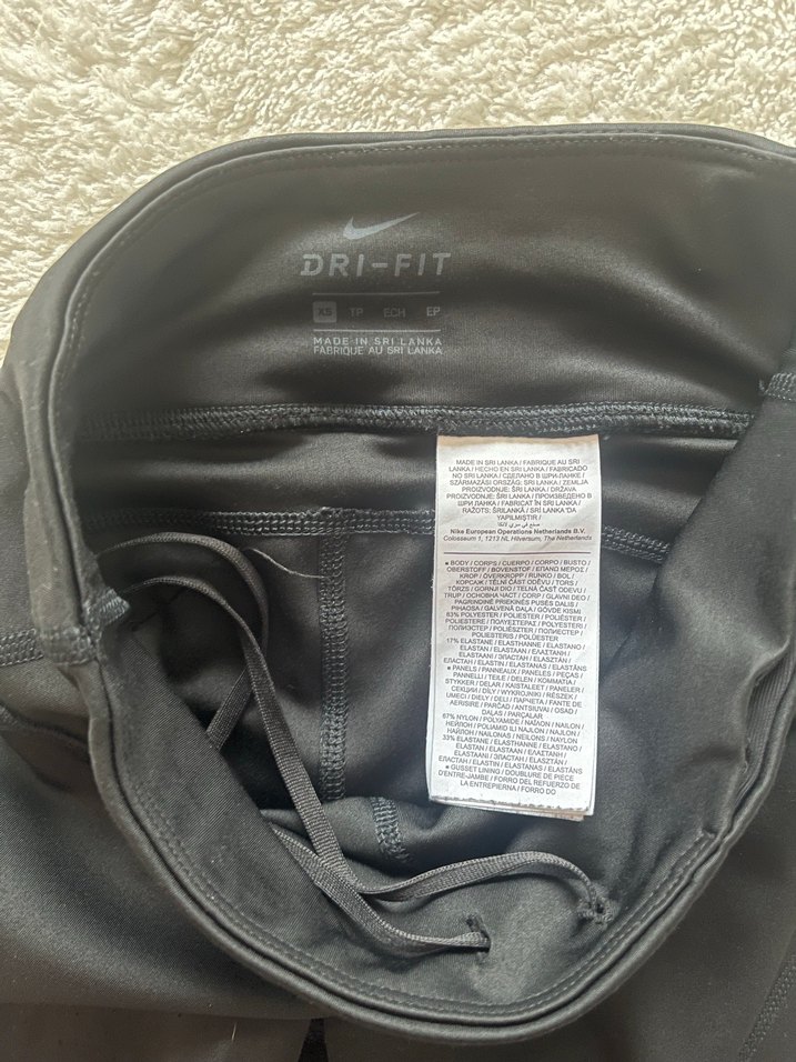 Orjinal  Nike Air Kadın Tayt - Görsel 3