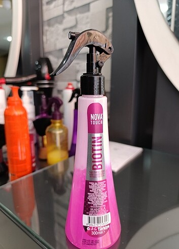 NOVA TOUCH BİOTİN SIVI SAÇ KREMİ ONARICI NEMLENDİRİCİ - Görsel 3