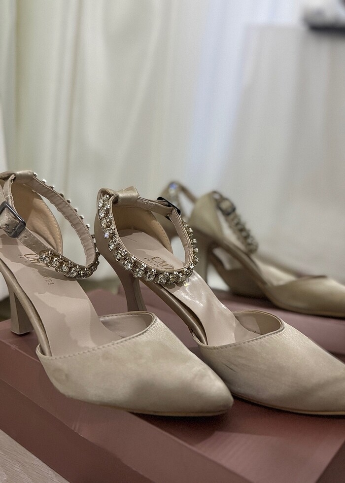 Topuklu ayakkabı - Görsel 3