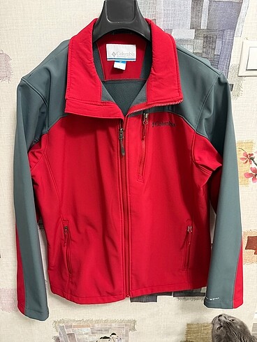 Columbia Omni-Wind Mont