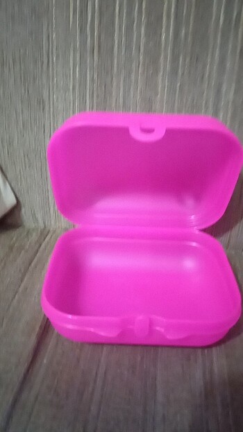 Tupperware İstiridye