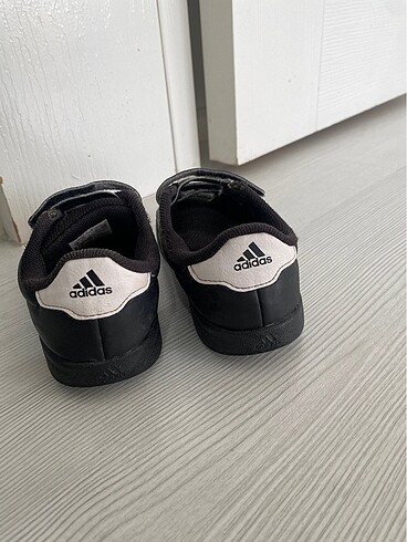 Adidas Spor ayakkabı