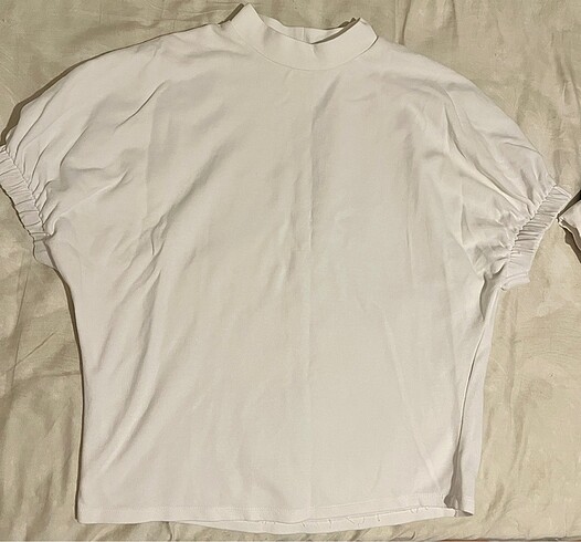 Zara tshirt