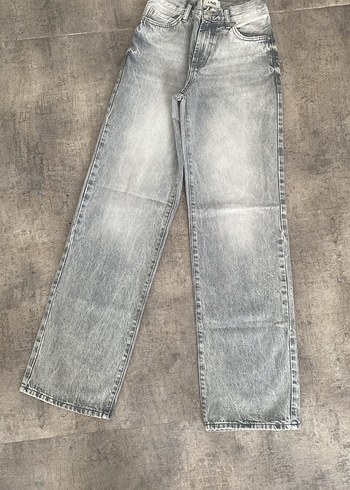 Gri jean