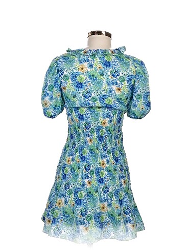 m Beden Vintage Love Kısa Elbise %70 İndirimli.