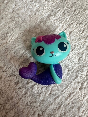 Gabby suslu kedi