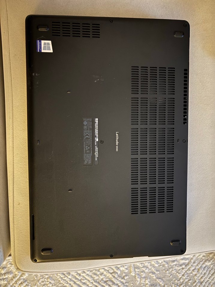 Siyah Dell Dizüstü Bilgisayar - Görsel 2