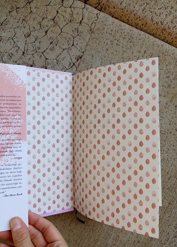 Tek - Sarah Crossan - Görsel 4