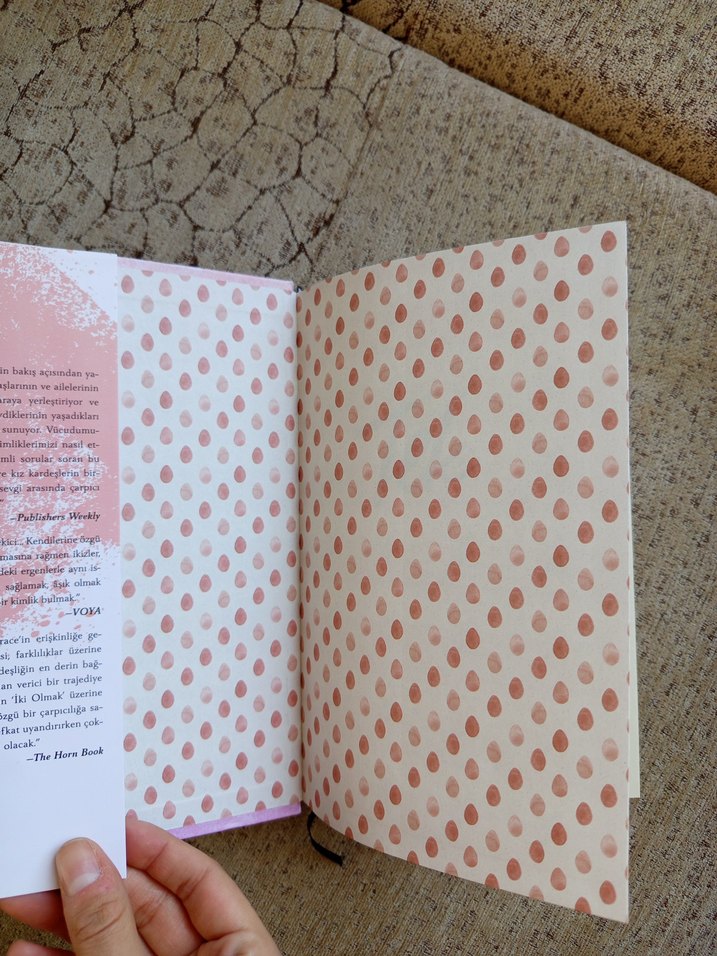 Tek - Sarah Crossan - Görsel 4