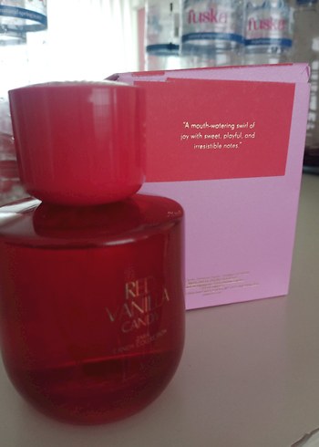 Beden Zara Red Vanilla Candy Kadın Parfümü
