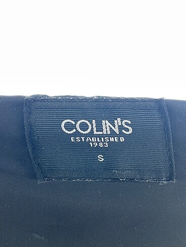 s Beden siyah Renk Colin's Yağmurluk %70 İndirimli.
