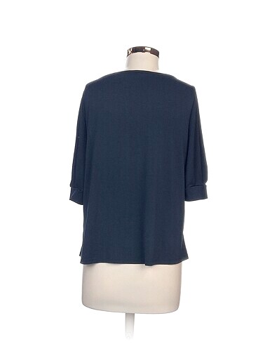 m Beden H&M Bluz %70 İndirimli.